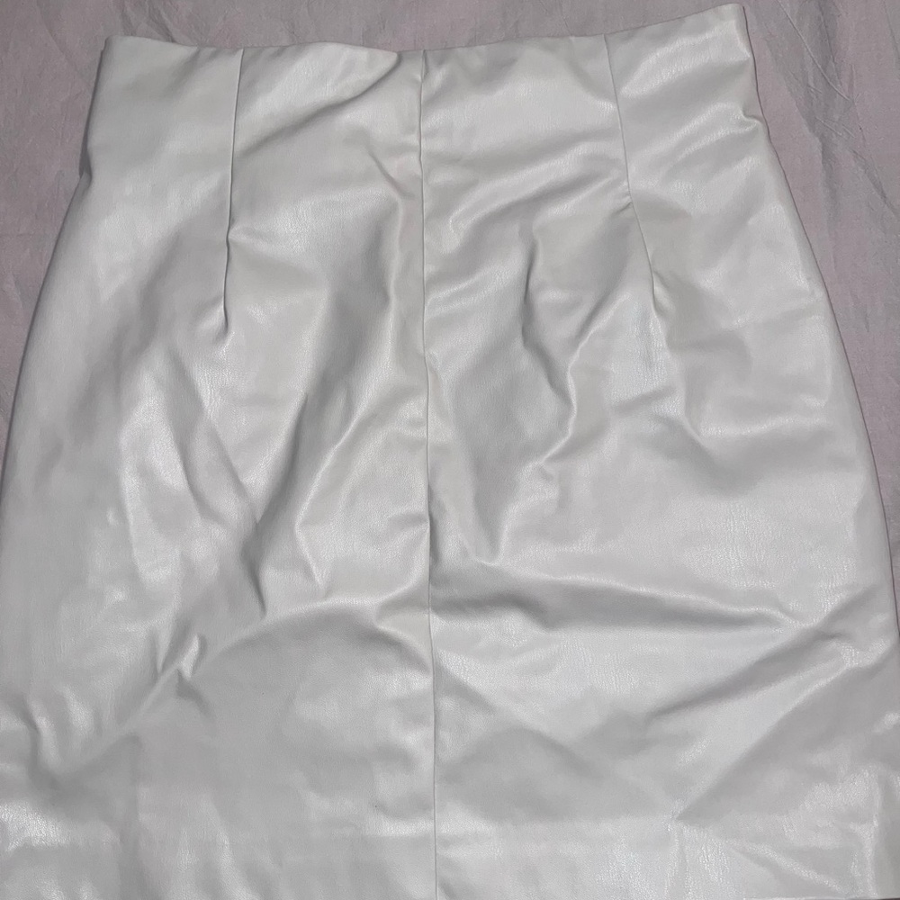 Leather skirt